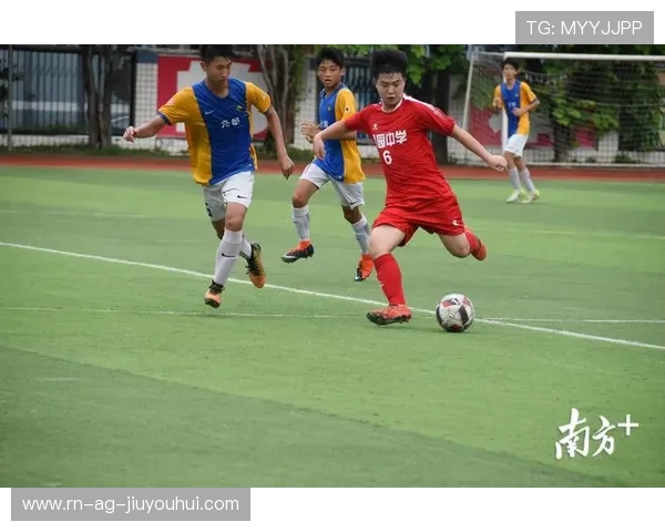 邓嘉俊逐梦绿茵场非凡成长与辉煌职业生涯长篇全纪实探索篇章汇编